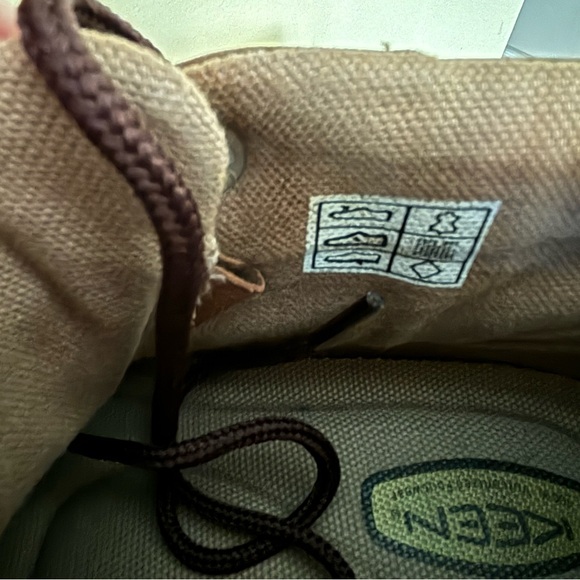 Keen leather boots chukka style size 9 - Picture 8 of 9